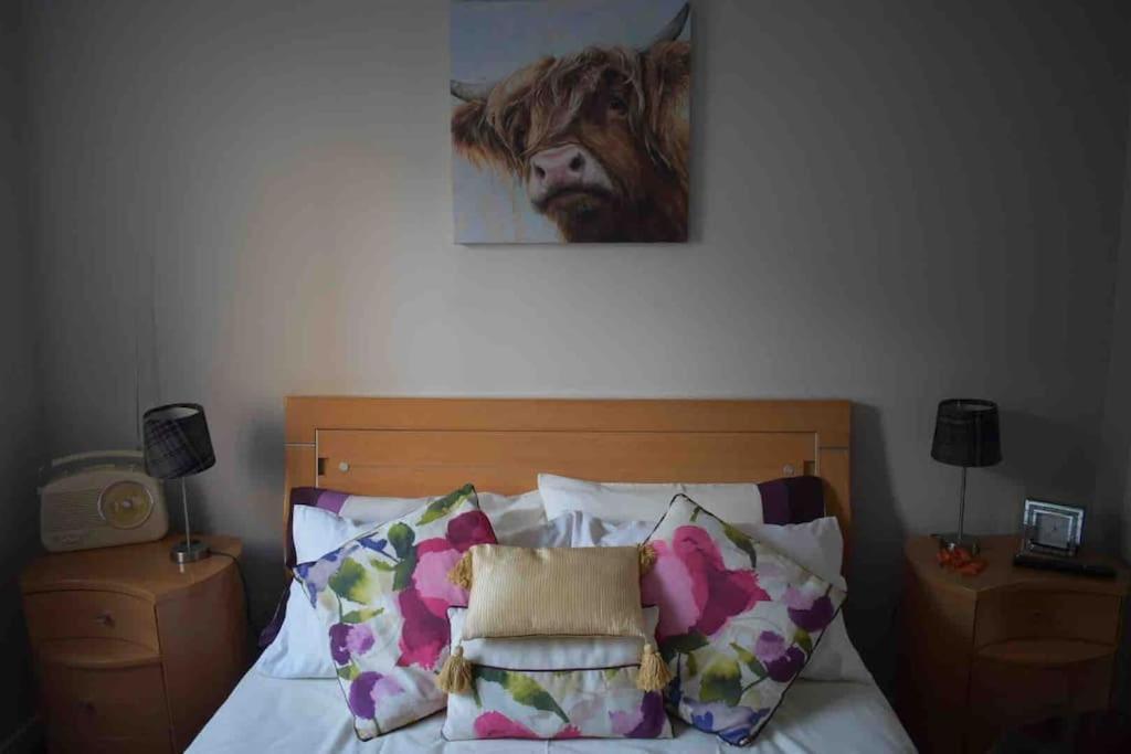 Immaculate Cosy Flat Next To Holyrood Park! Lejlighed Edinburgh Eksteriør billede