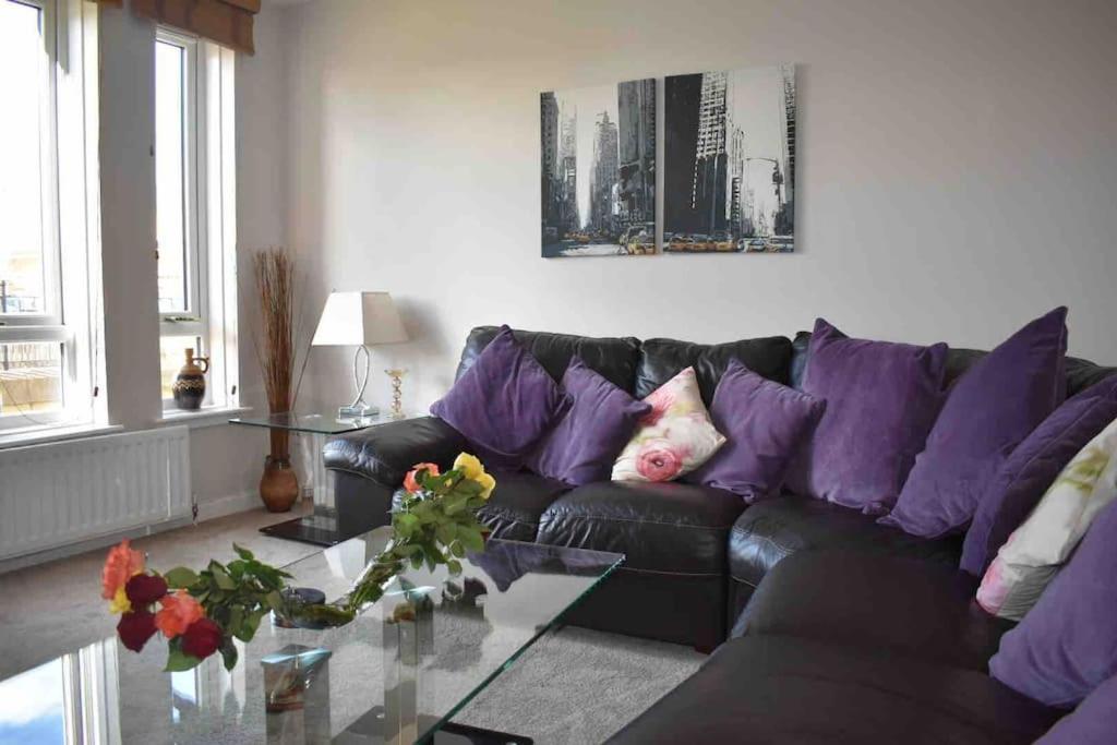 Immaculate Cosy Flat Next To Holyrood Park! Lejlighed Edinburgh Eksteriør billede
